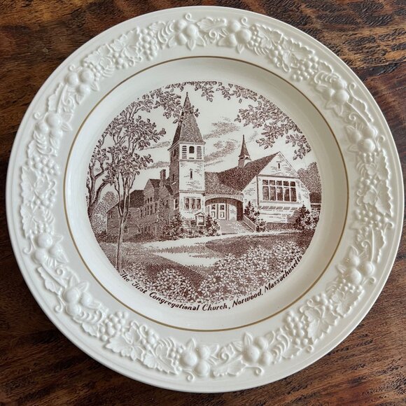 Homer Laughlin Eggshell Theme Plate With The First Congregational Church Design - Picture 1 of 8